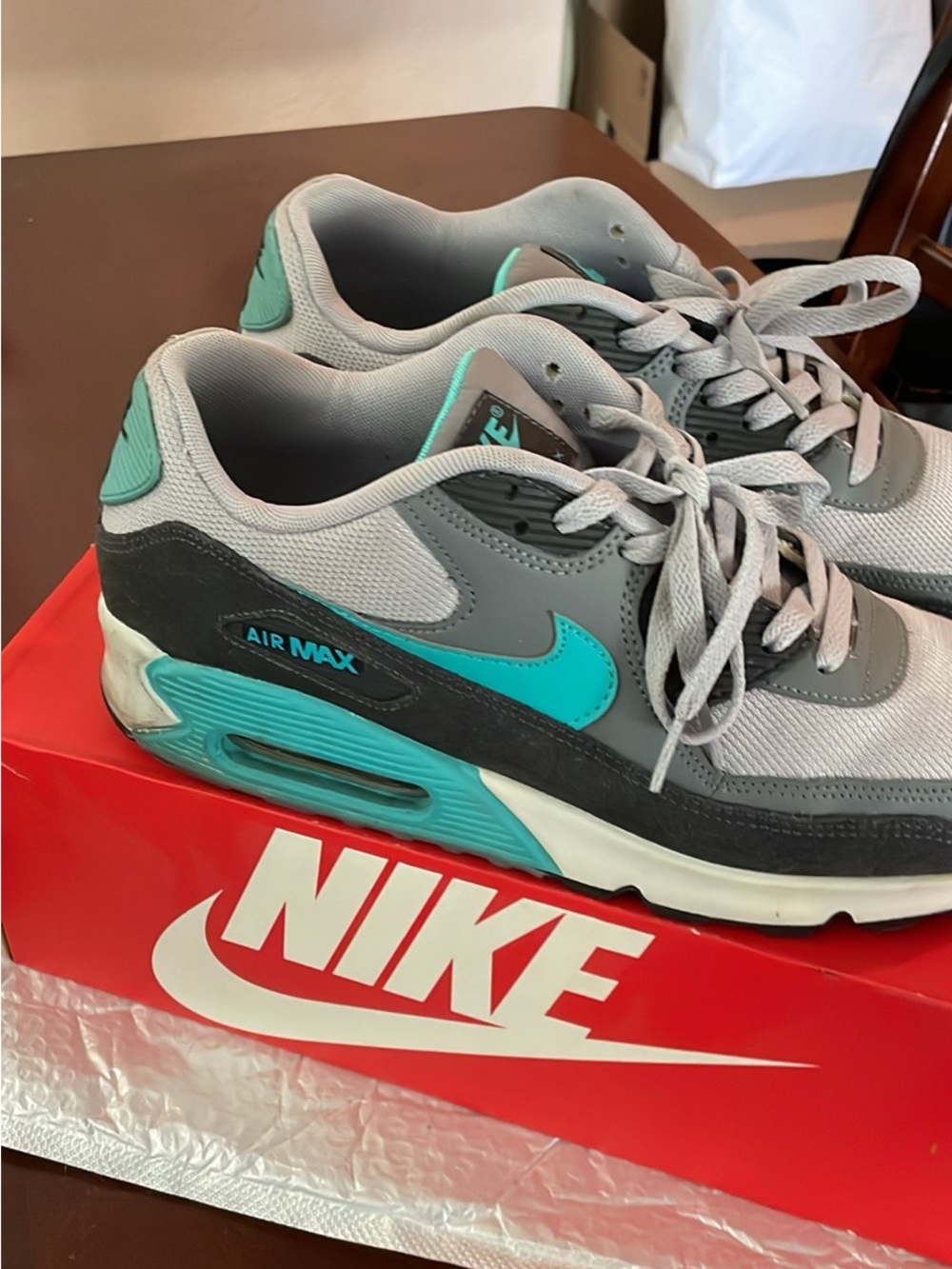 LIKE NEW Nike Air Max 90 Essential in the Wolf Grey and Hyper Jade colorway feat